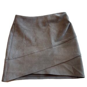Harper Wren Faux Suede Marla Gray Mini Skirt Size Small NWT